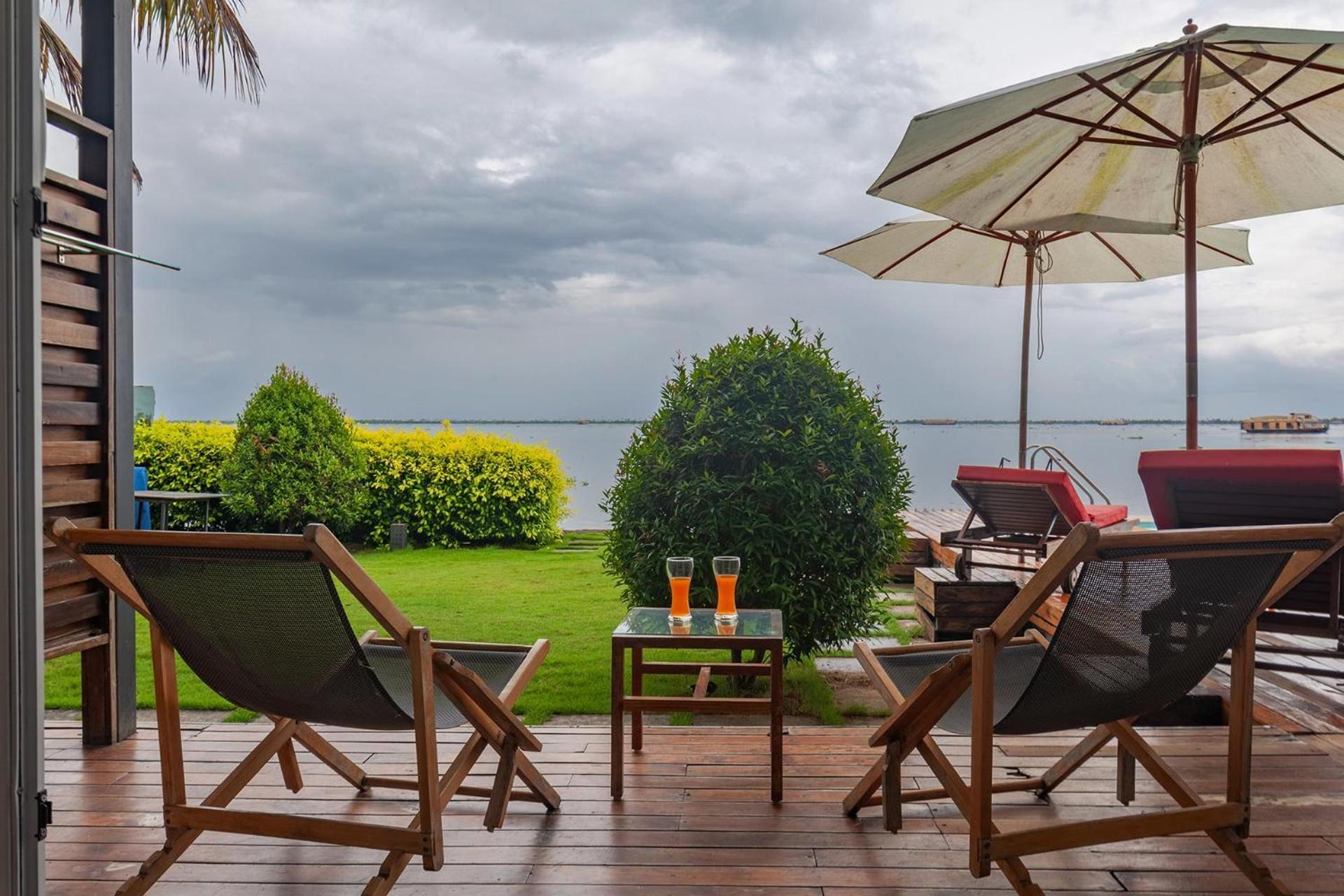 Stayvista At The Rain - River Villa With Infinity Pool Alappuzha Zewnętrze zdjęcie